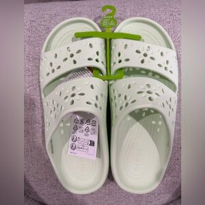 CROCS Classic Flora Cut Out Sandal